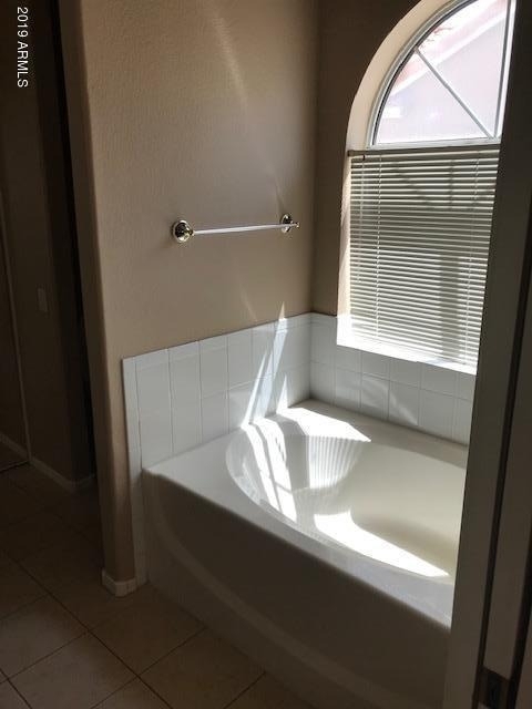 724 N Yucca Street - Photo 11