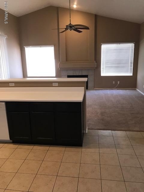724 N Yucca Street - Photo 4