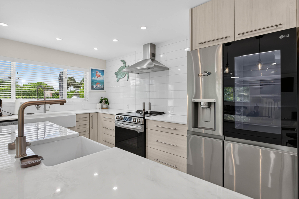 2681 Ne 16th Street - Photo 12