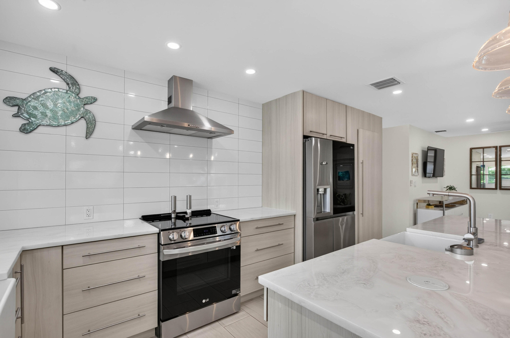 2681 Ne 16th Street - Photo 9