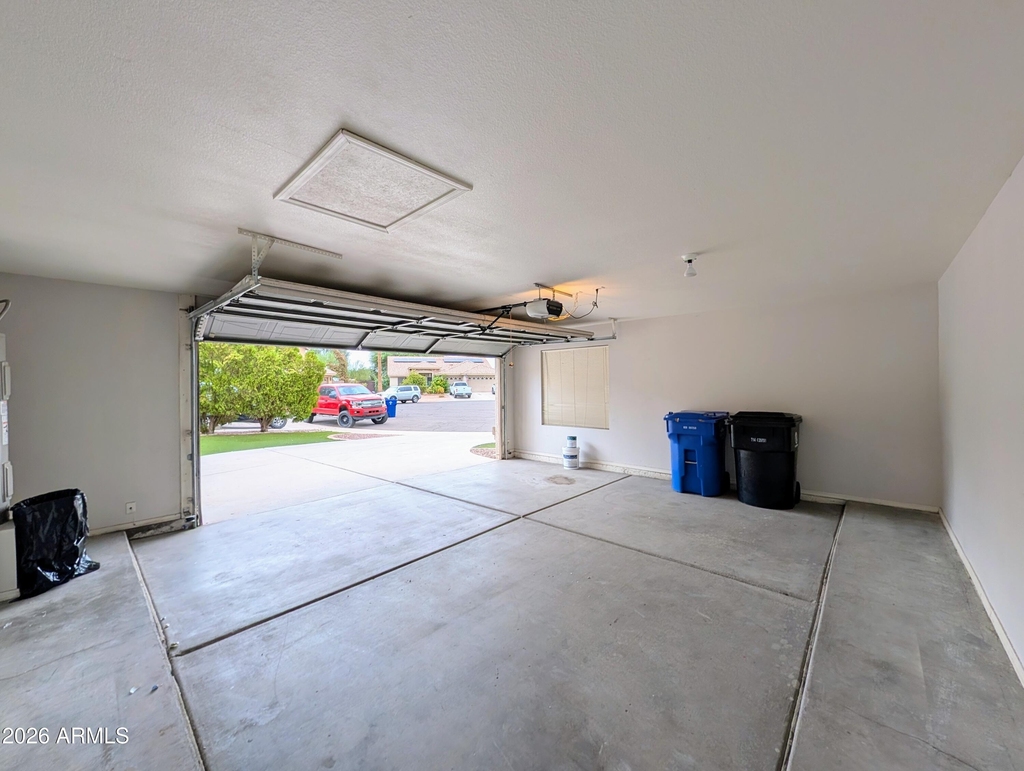 15748 W Paradise Lane - Photo 58