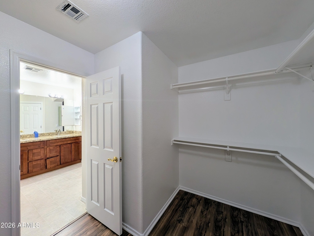 15748 W Paradise Lane - Photo 39