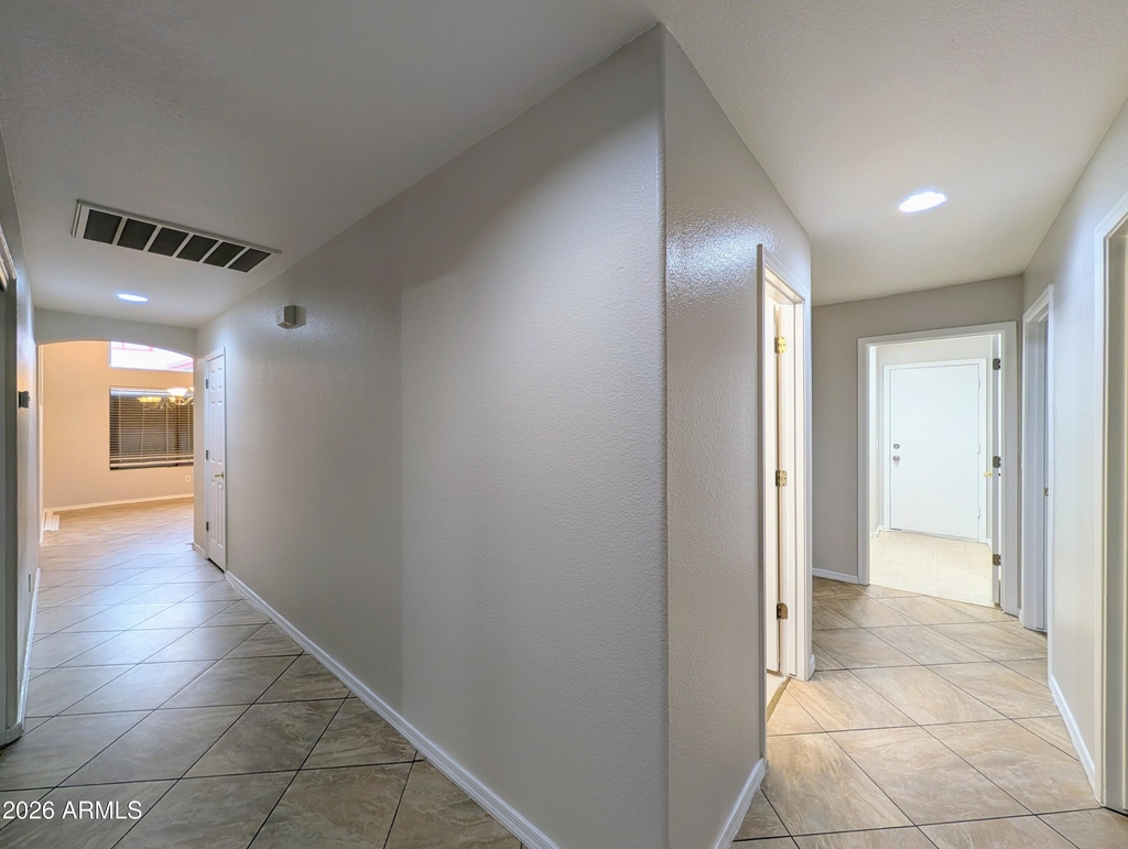 15748 W Paradise Lane - Photo 41