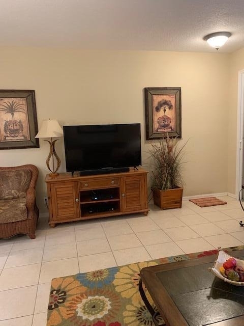 118 Evergrene Parkway - Photo 2