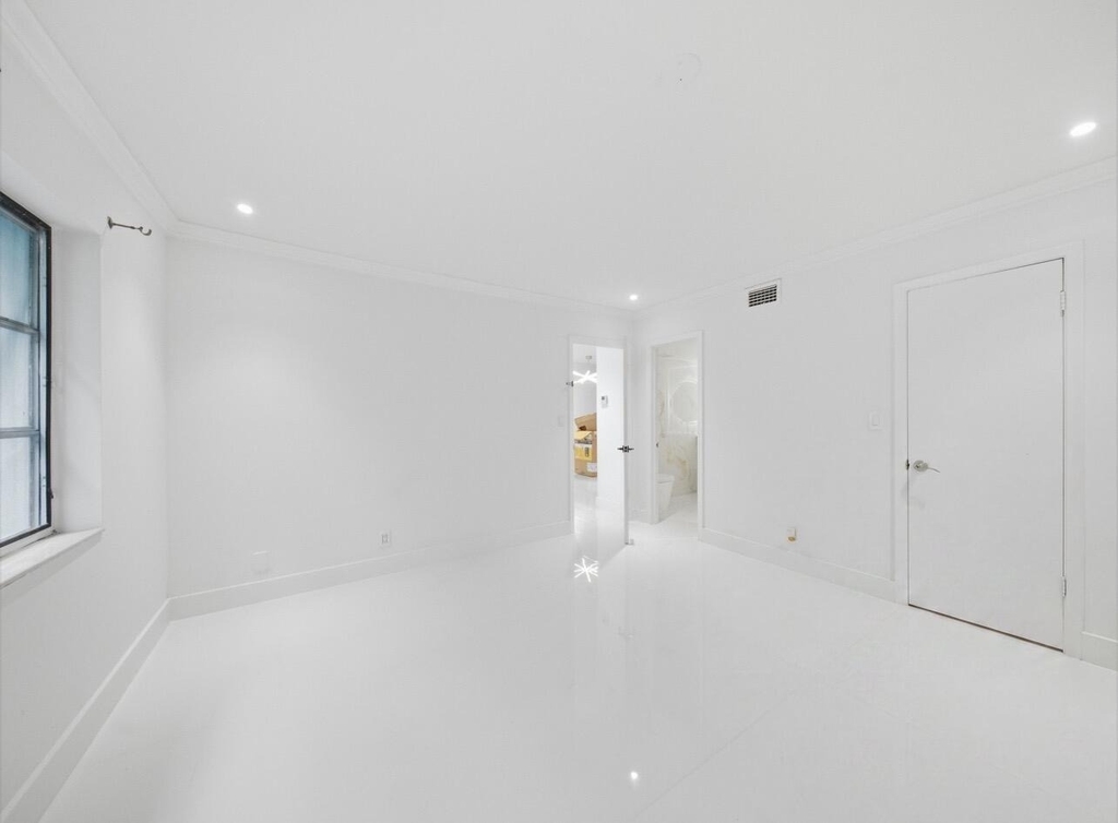 3125 Oakland Shores Drive - Photo 5