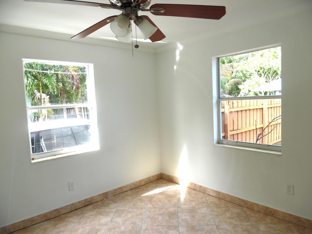1205 Mathis Street - Photo 10