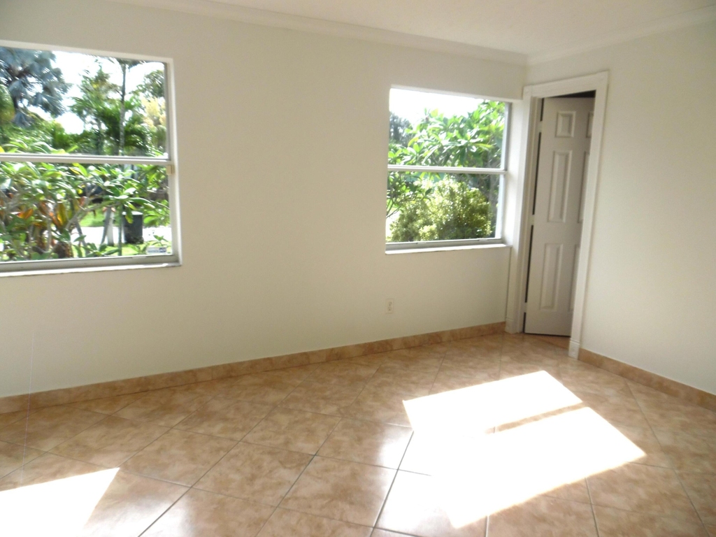 1205 Mathis Street - Photo 9