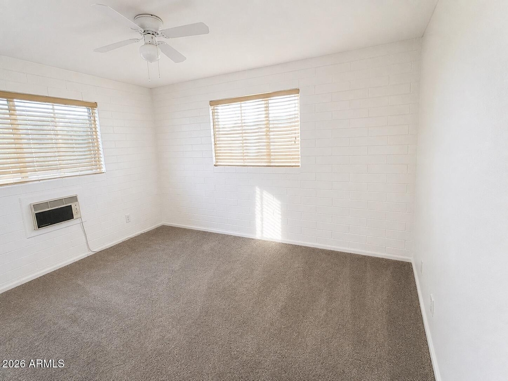 11400 N 112th Drive - Photo 6