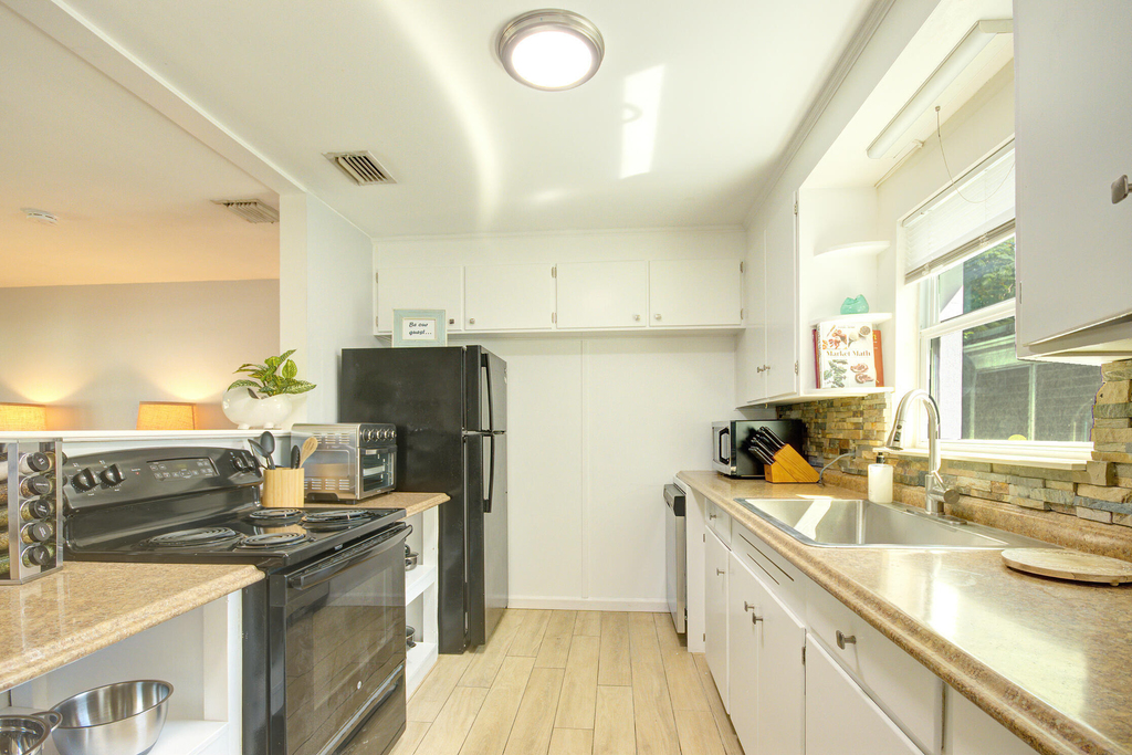 434 58th Street - Photo 4