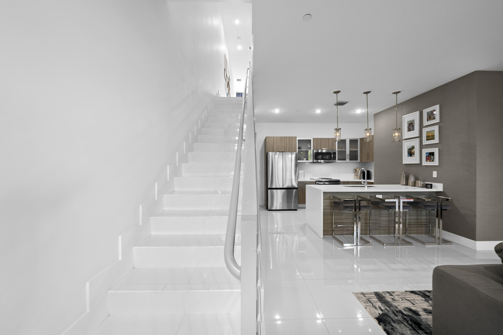 1025 Ne 18th Avenue - Photo 13
