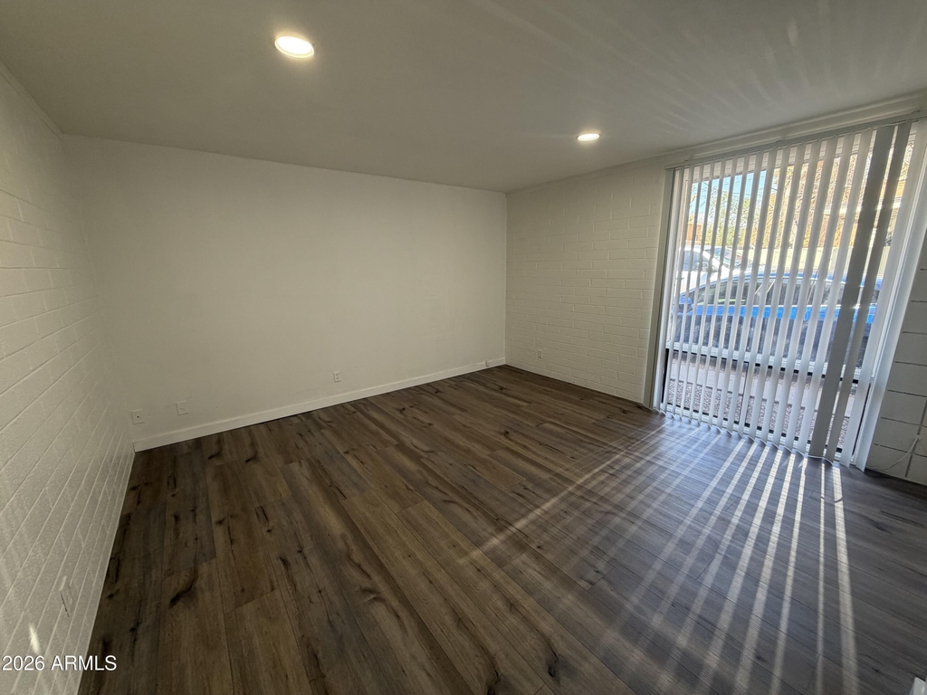 2030 W Cactus Road - Photo 5