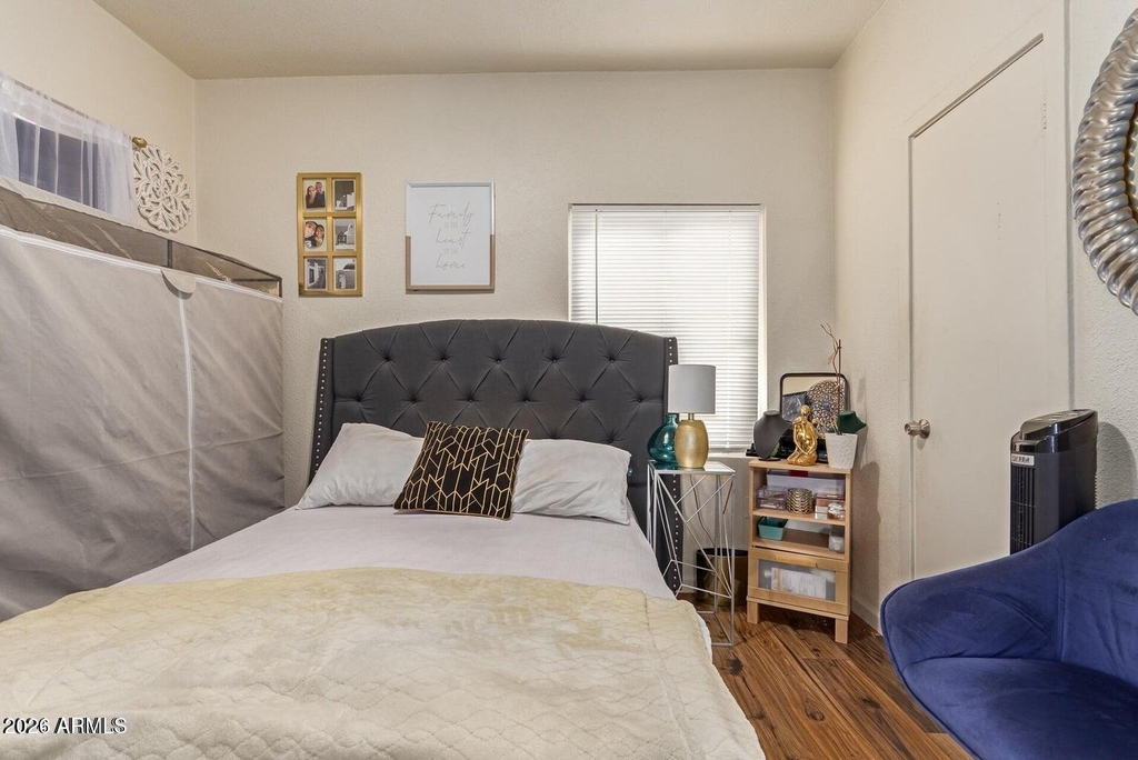 3434 E Cambridge Avenue - Photo 10