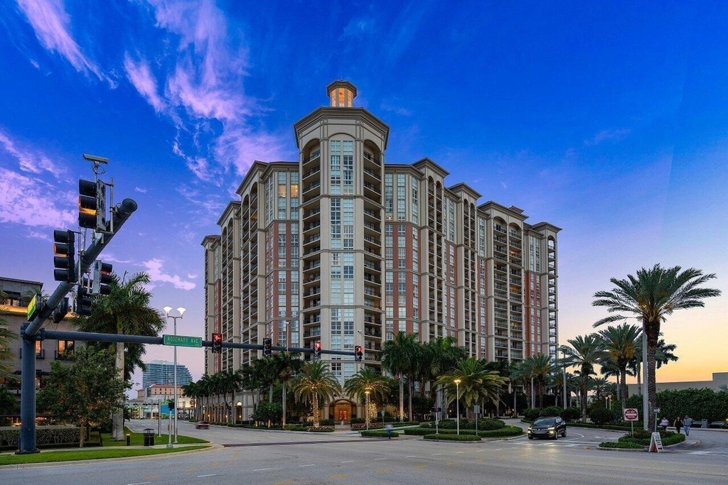 550 Okeechobee Boulevard - Photo 24