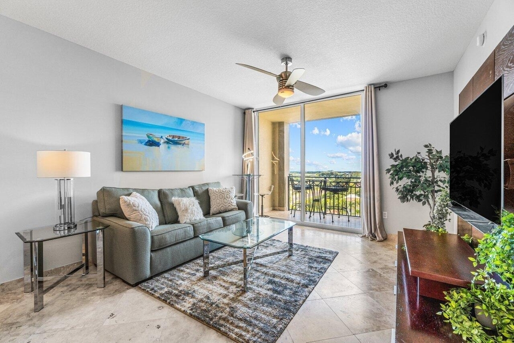 550 Okeechobee Boulevard - Photo 0