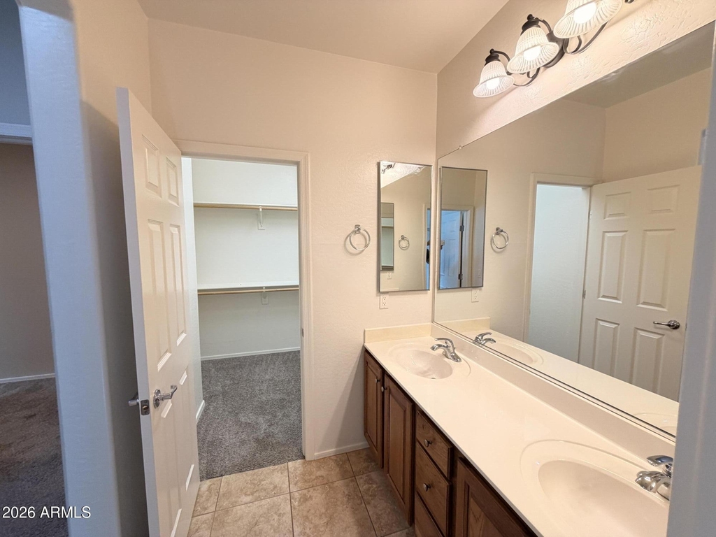 15240 N 142nd Avenue - Photo 21