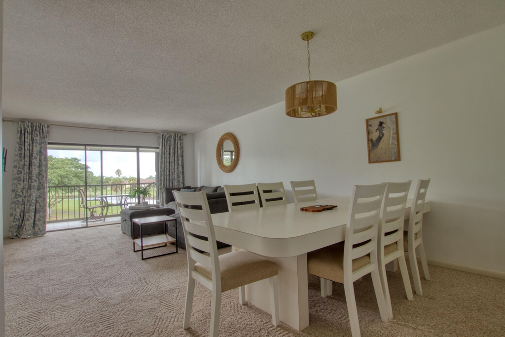 4489 Luxemburg Court - Photo 3
