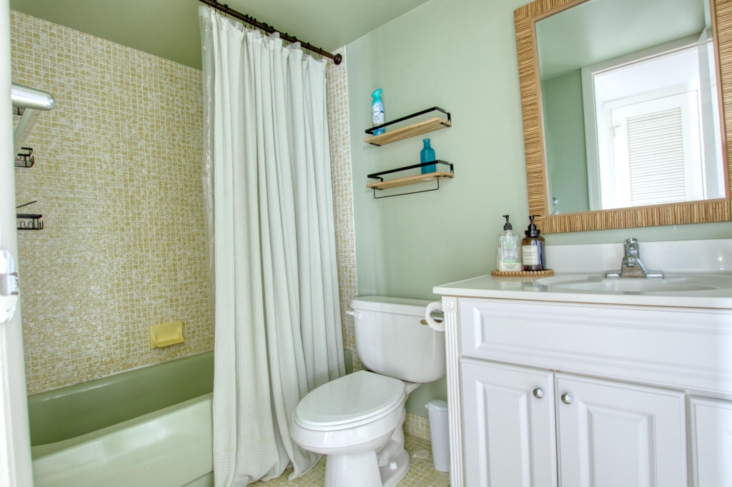 4489 Luxemburg Court - Photo 10