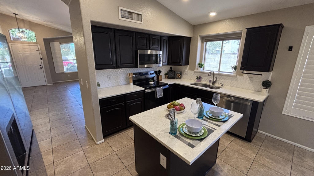 20919 N 38th Street - Photo 6