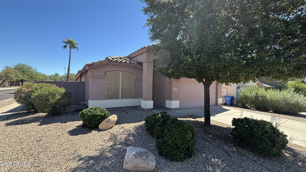 20919 N 38th Street - Photo 1