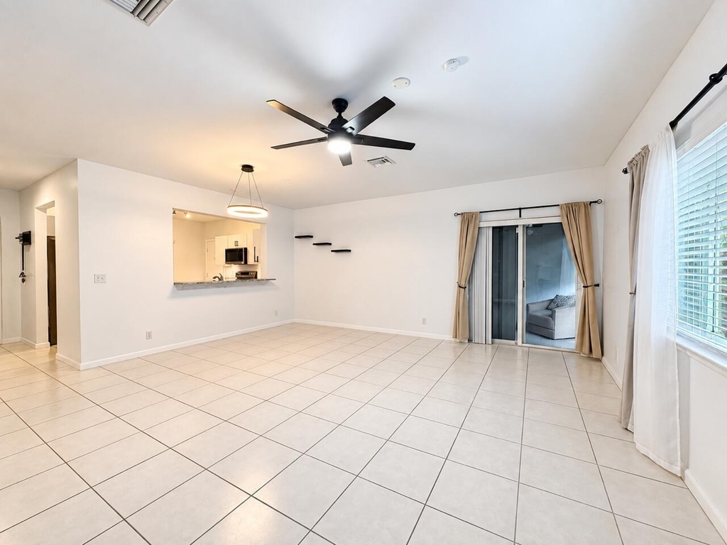 9491 Stanley Lane - Photo 6