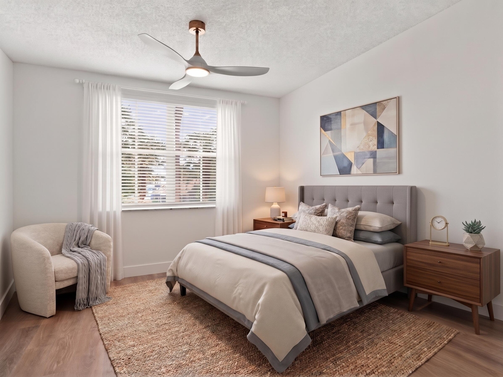 2020 Greenview Shores Boulevard - Photo 5