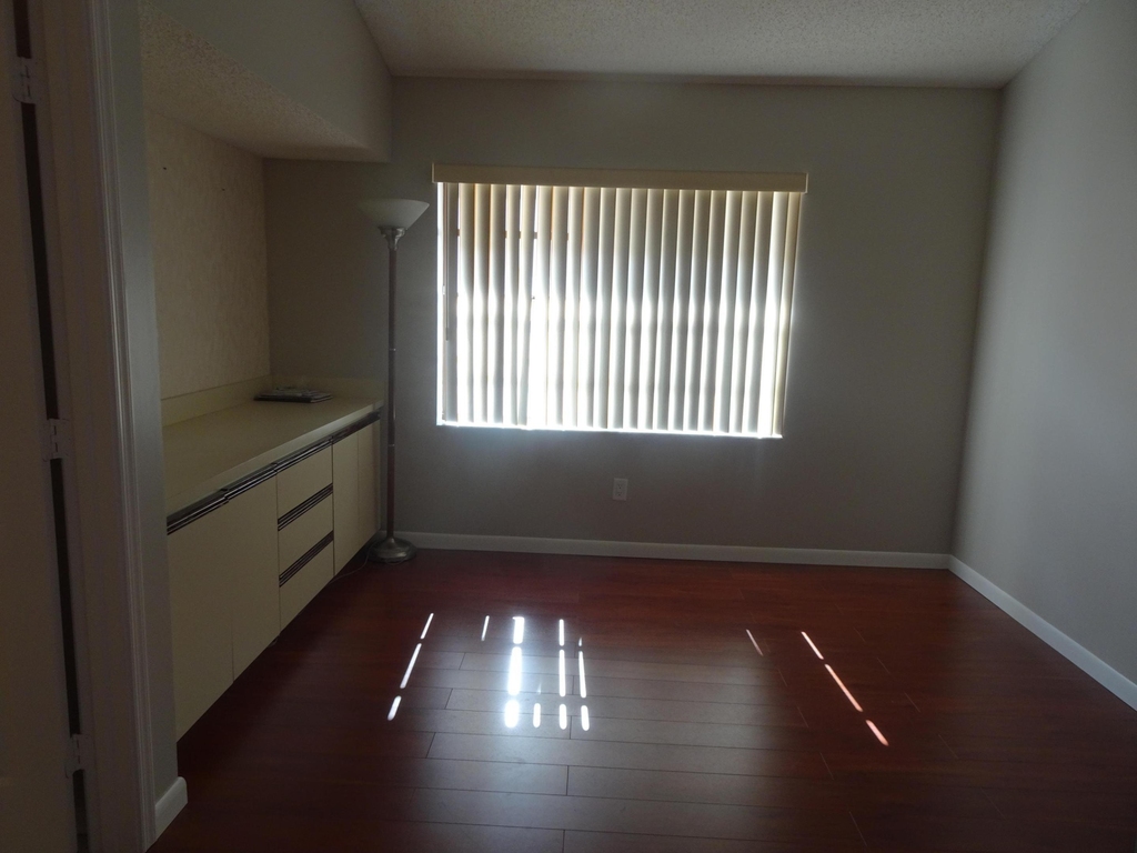 173 Executive Circle - Photo 11