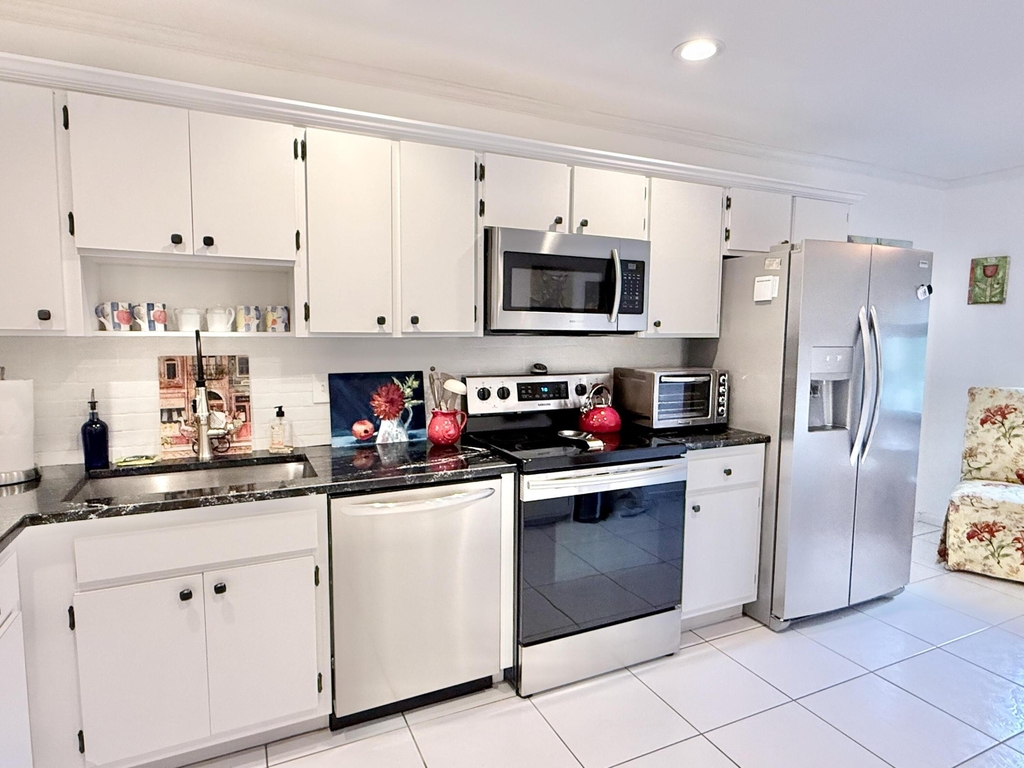 31 Stratford Lane W - Photo 13