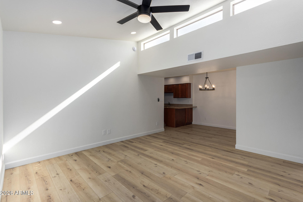 949 S Mcclintock Drive - Photo 4