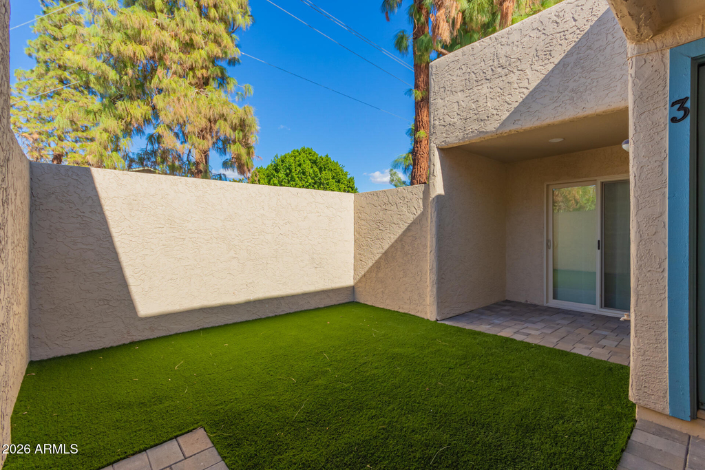 949 S Mcclintock Drive - Photo 2