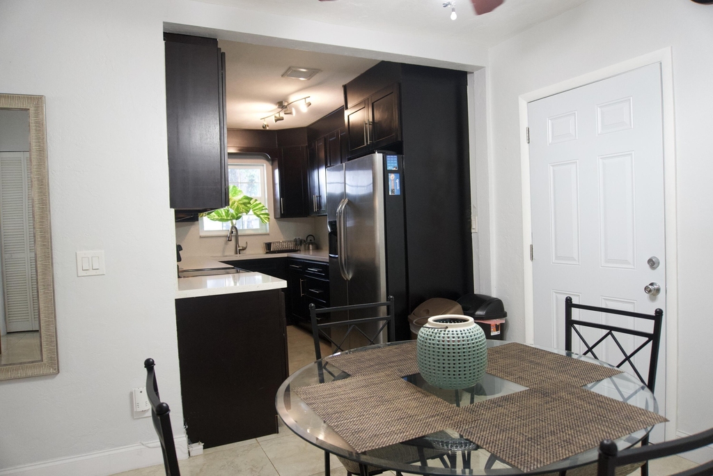 6509 Pines Parkway - Photo 4