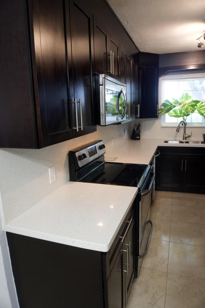 6509 Pines Parkway - Photo 9