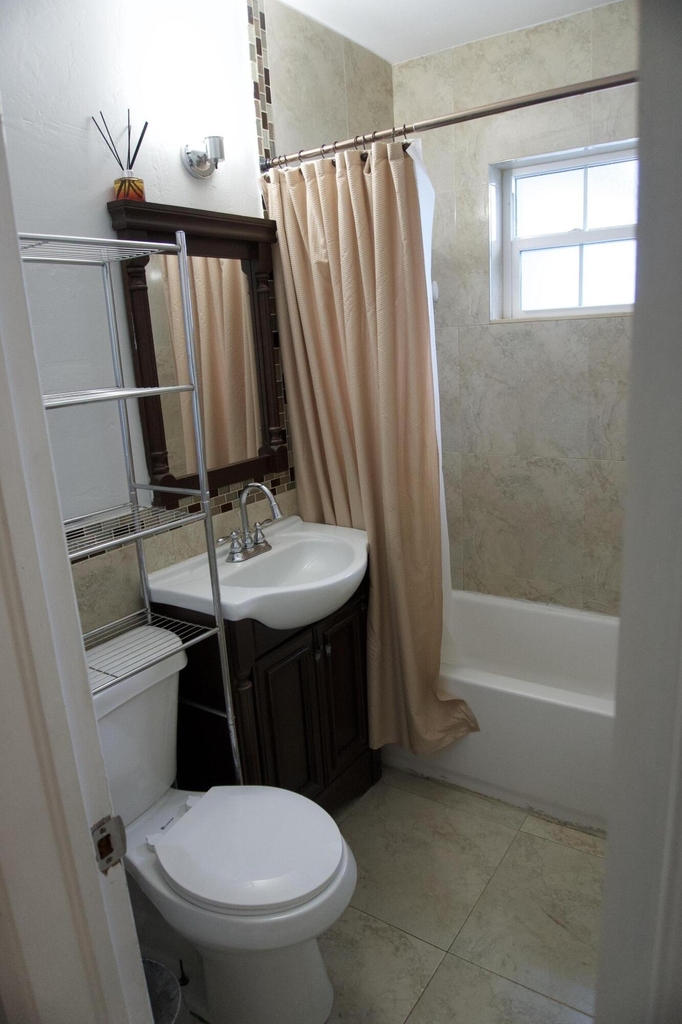 6509 Pines Parkway - Photo 10