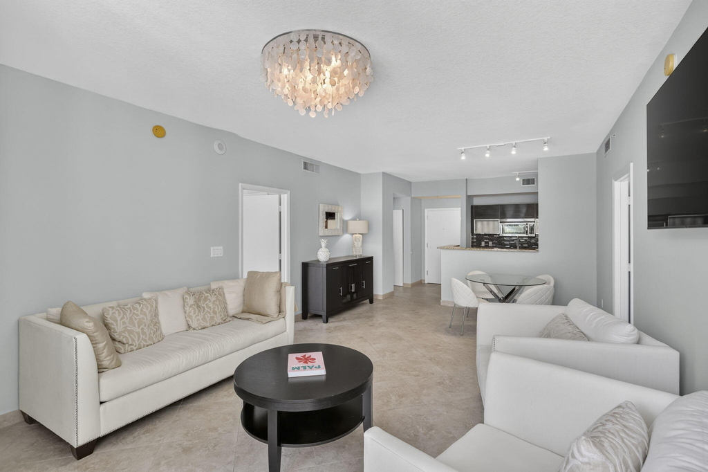 550 Okeechobee Boulevard - Photo 19