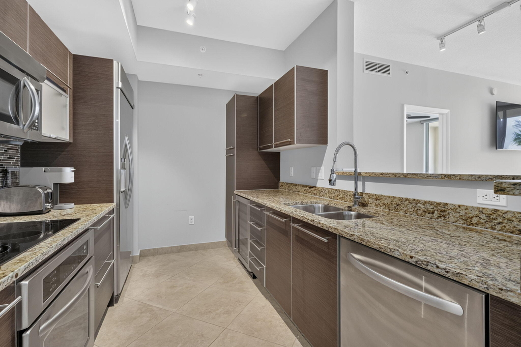 550 Okeechobee Boulevard - Photo 26