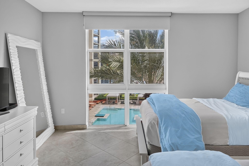 550 Okeechobee Boulevard - Photo 12