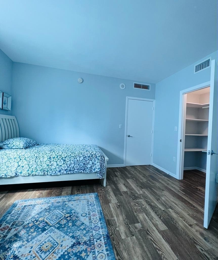 500 Brickell Avenue - Photo 12