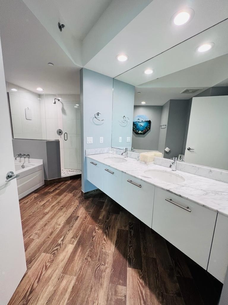 500 Brickell Avenue - Photo 23