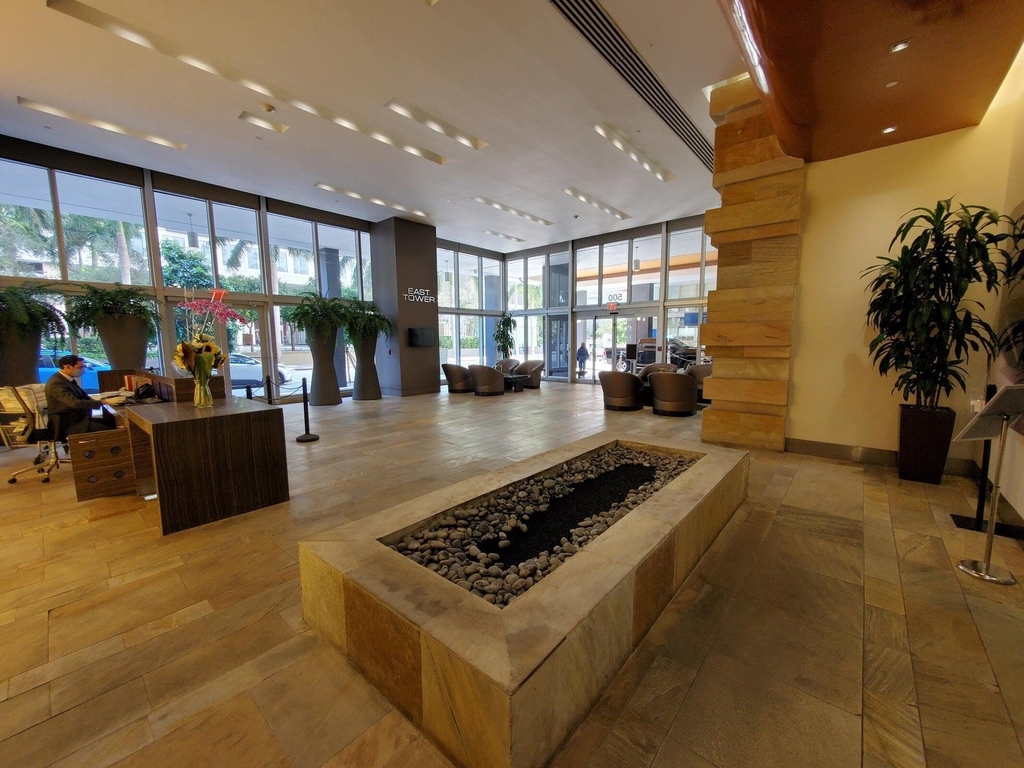 500 Brickell Avenue - Photo 37