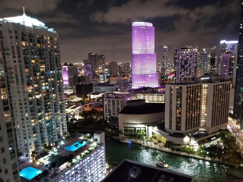 500 Brickell Avenue - Photo 46