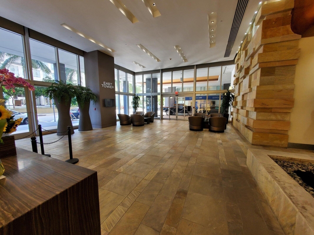 500 Brickell Avenue - Photo 39