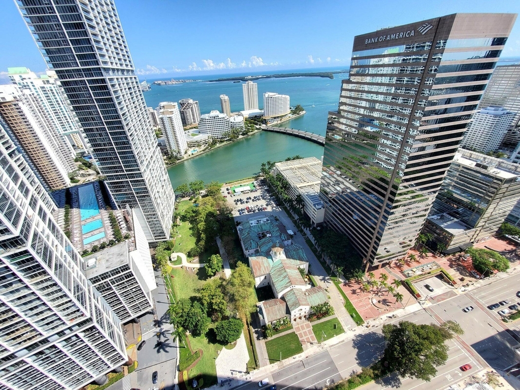 500 Brickell Avenue - Photo 30