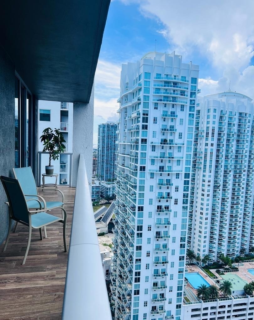 500 Brickell Avenue - Photo 26