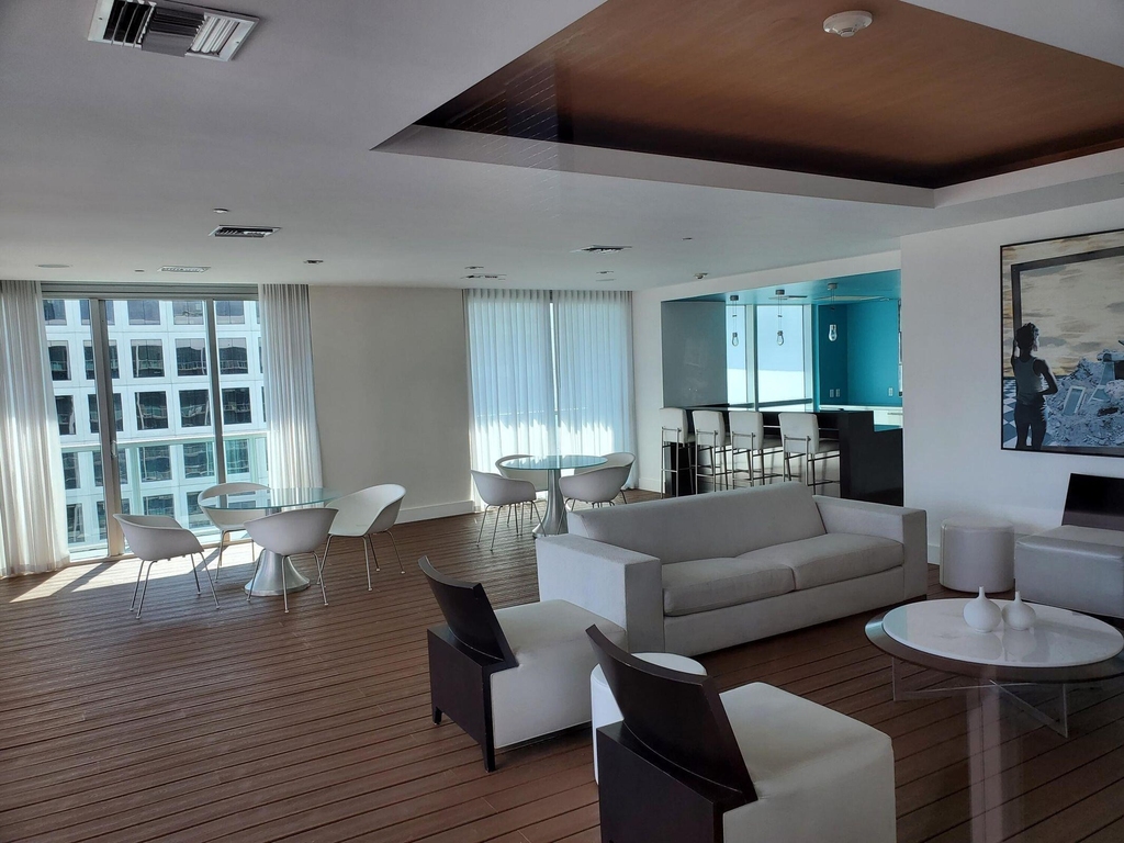 500 Brickell Avenue - Photo 52