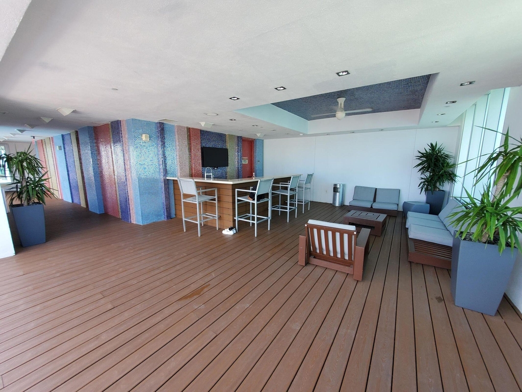 500 Brickell Avenue - Photo 51