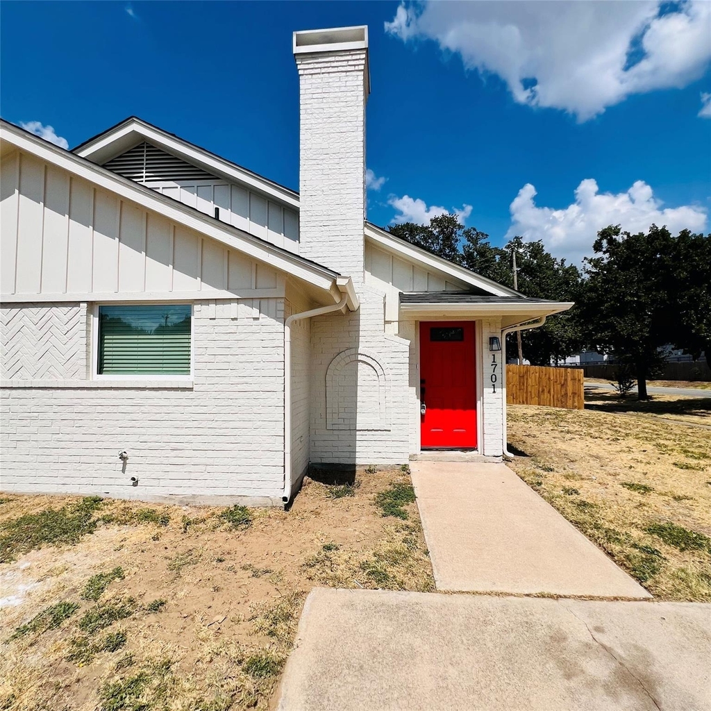 1701 Justin Lyn Street - Photo 3