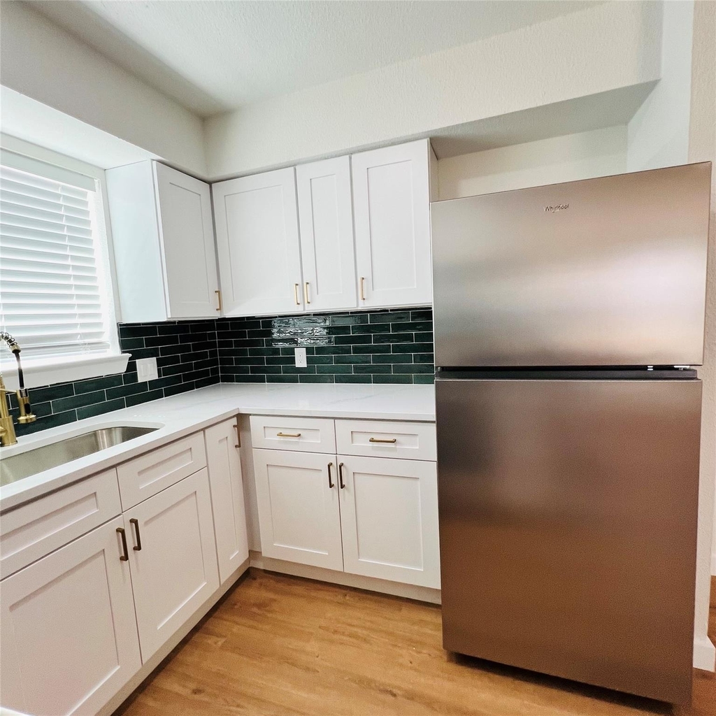 1701 Justin Lyn Street - Photo 8