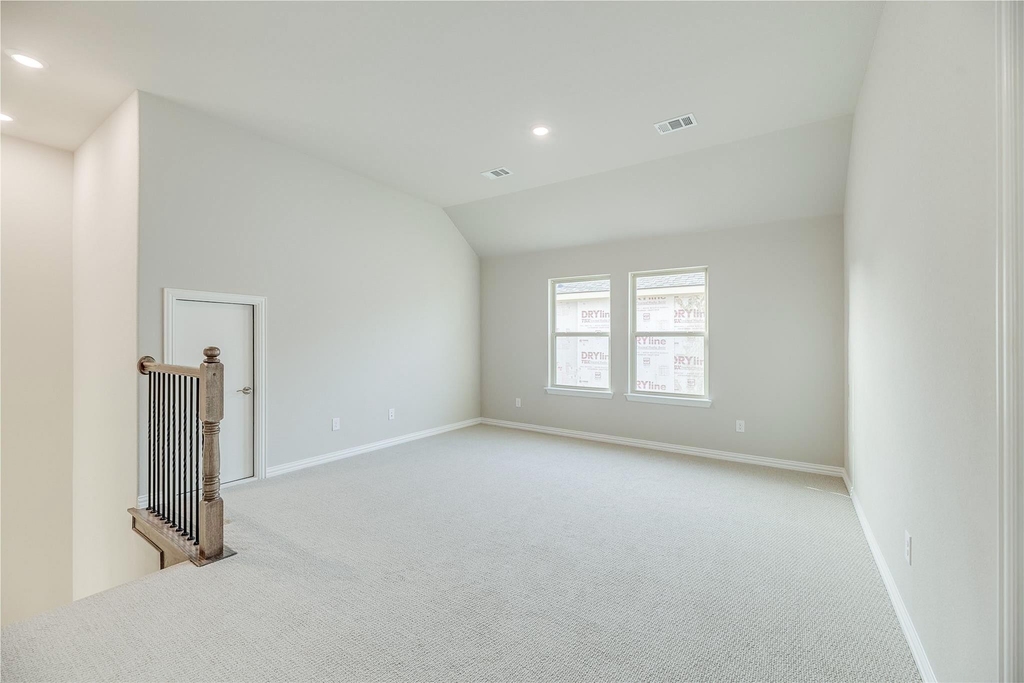 2121 Sumard Drive - Photo 15