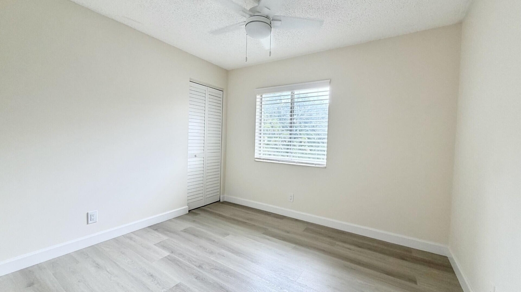 4877 Sable Pine Circle - Photo 4