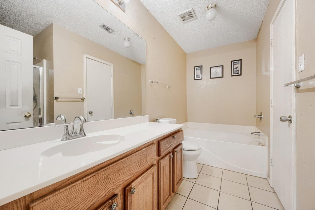 4155 N Coral Springs Drive - Photo 9