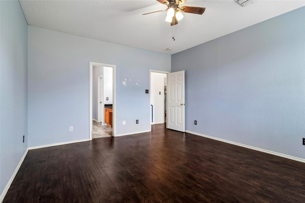 10609 Augusta Lane - Photo 12
